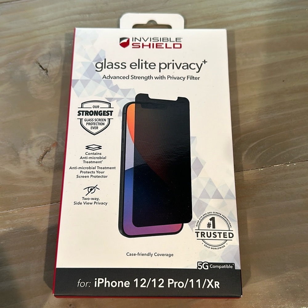 NWT IPHONE 11 12 12Pro Zagg Invisible Shield glass privacy screen